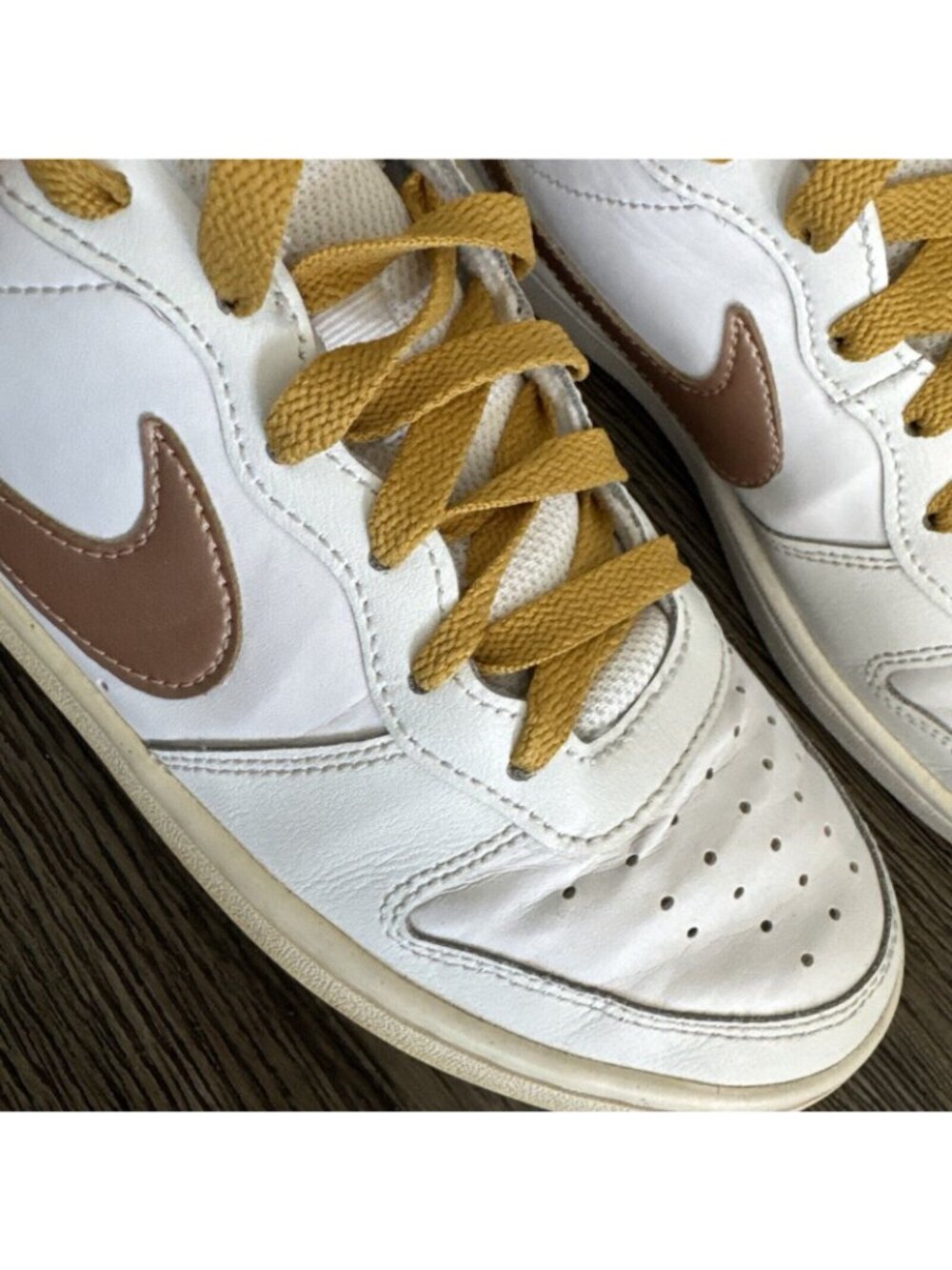 Nike Youth Court Borough Low 2 Shoes White Bronze Yellow US 5Y BQ5448-116 - Picture 16 of 16